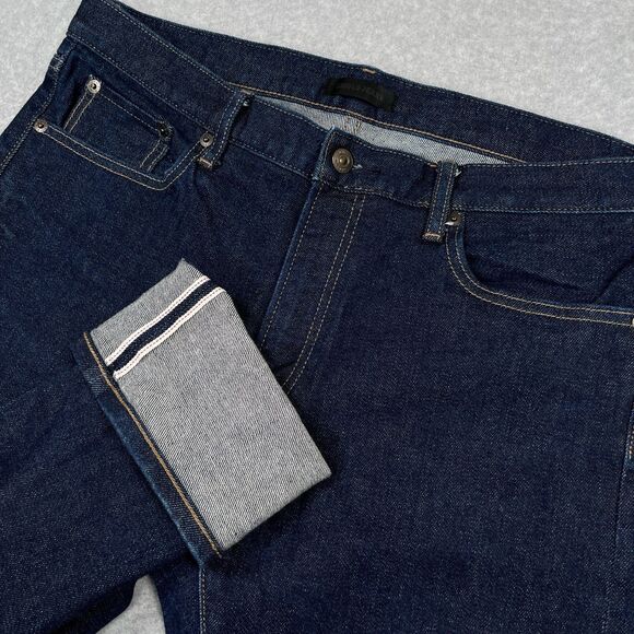Uniqlo Jeans Mens 35 x 32 (34x31) Slim Straight Japanese Kaihara Selvedge Denim - Picture 1 of 14